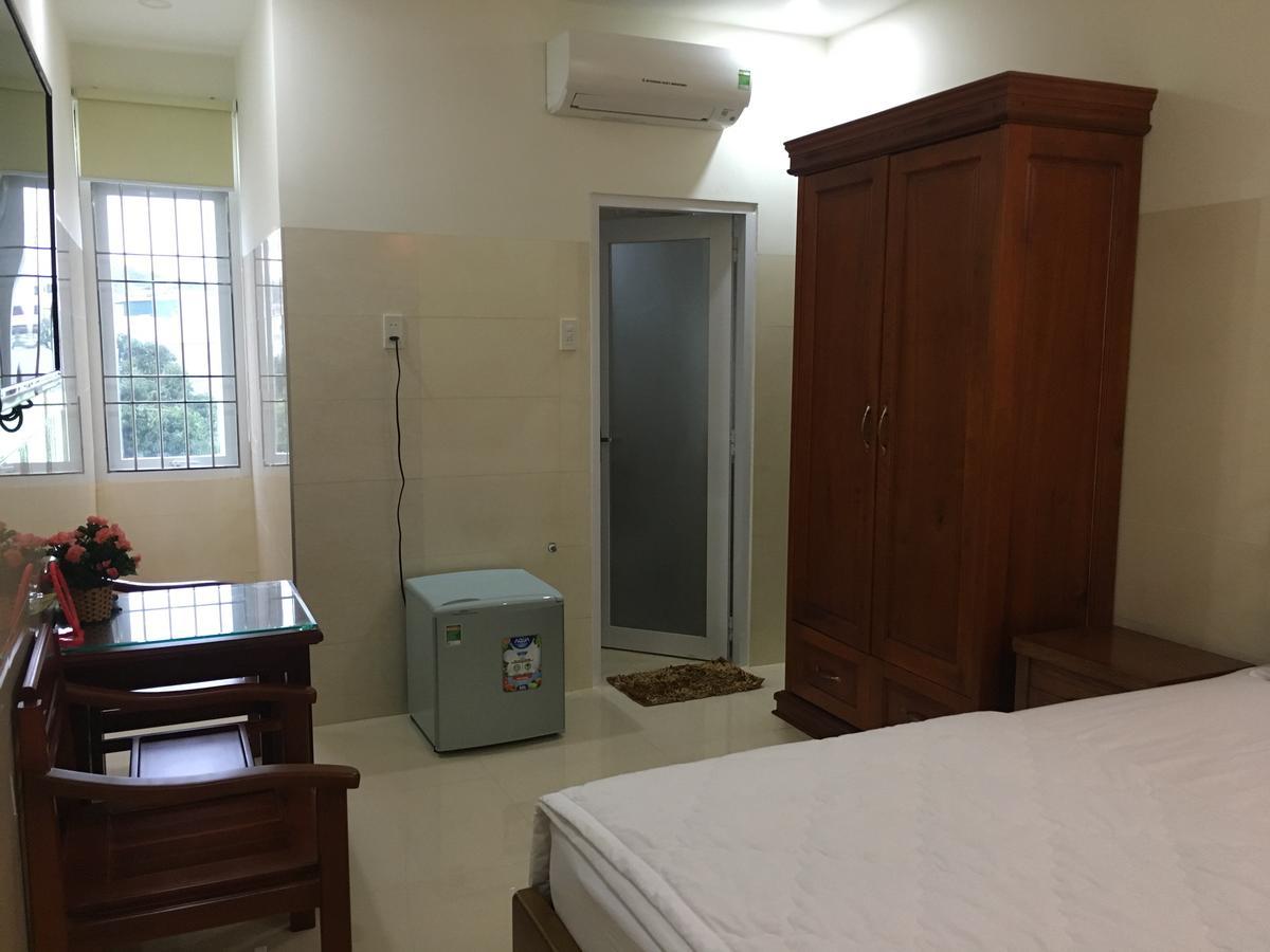 Duy Huy Hotel & Apartment Нячанг Экстерьер фото