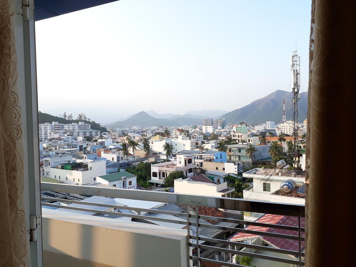 Duy Huy Hotel & Apartment Нячанг Экстерьер фото