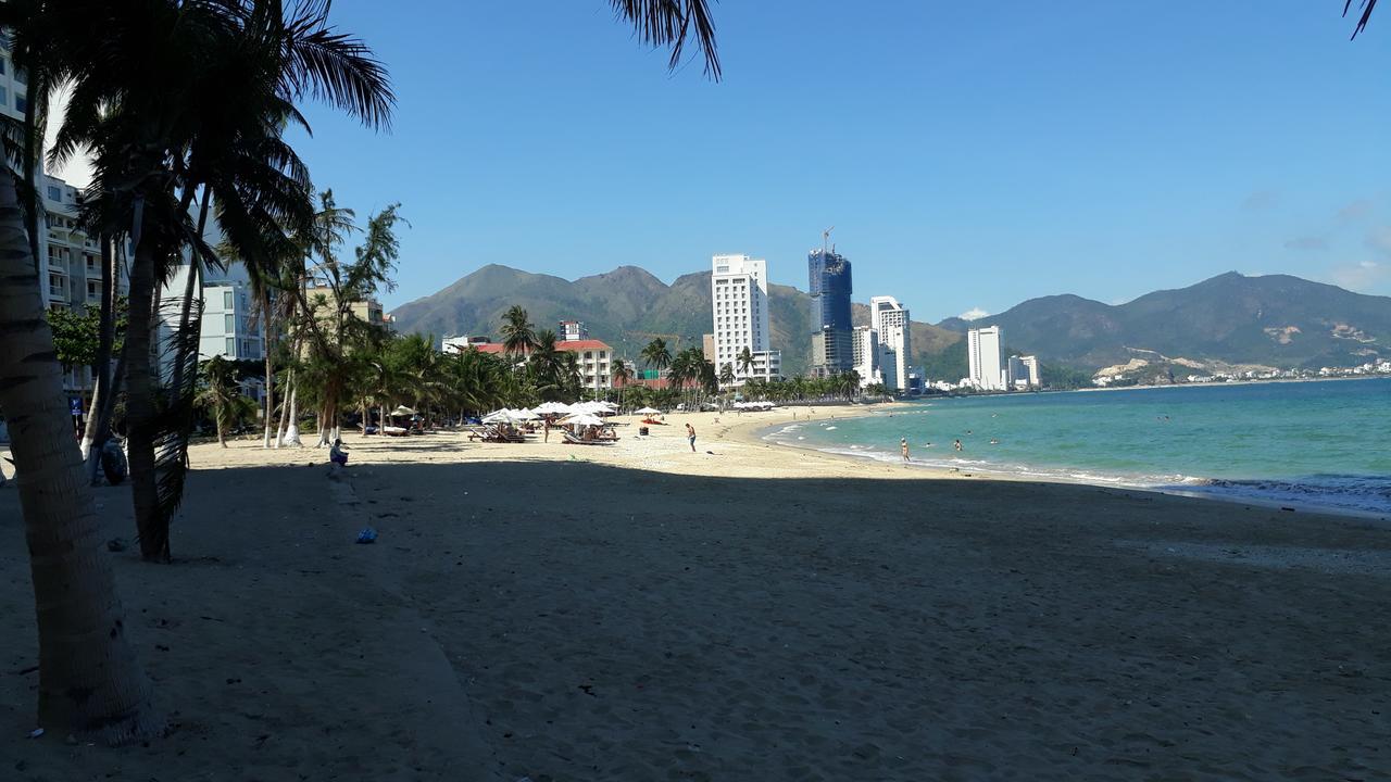 Duy Huy Hotel & Apartment Нячанг Экстерьер фото